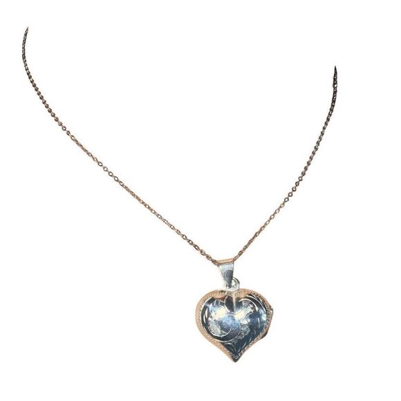 Gorgeous Sterling Heart Locket Necklace - Picture 10 of 16